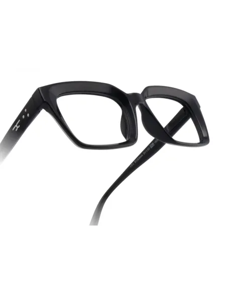 528 - Kit of 24 Reading Glasses